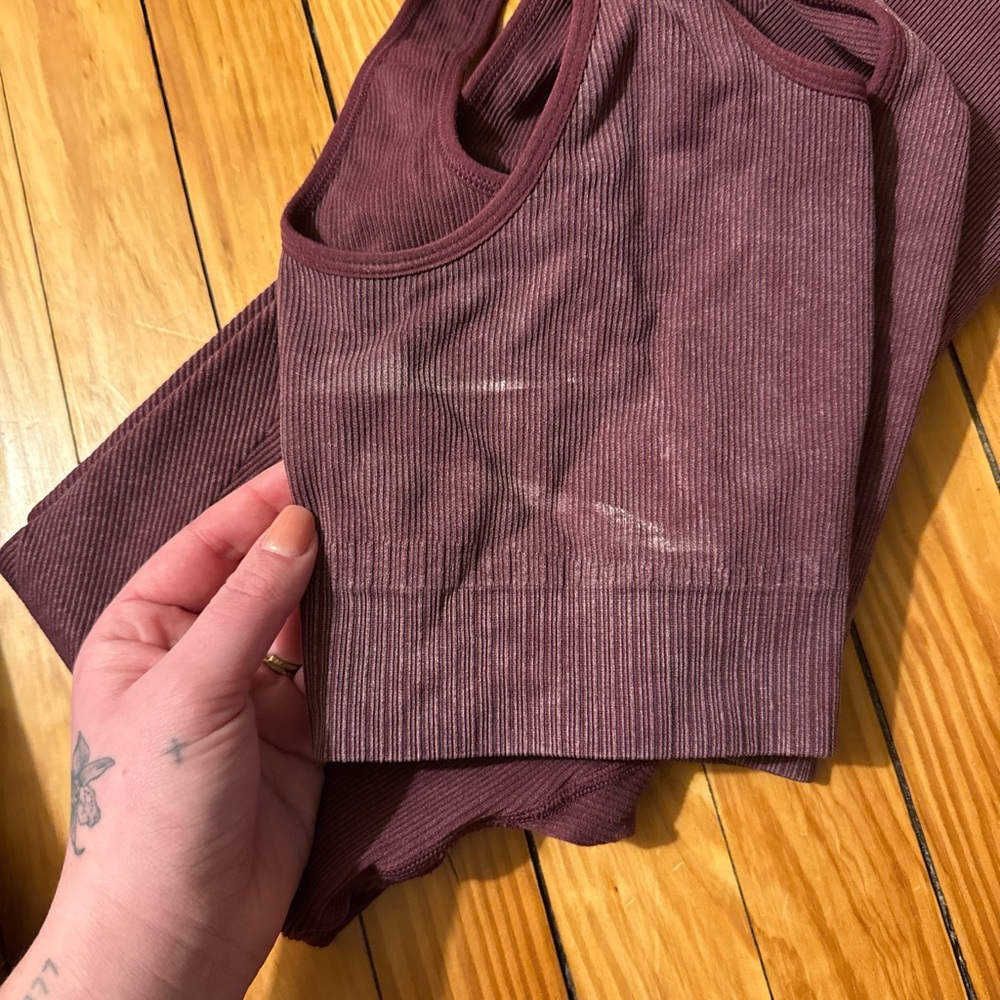 JoyLab Maroon Workout Set - Picture 4 of 4